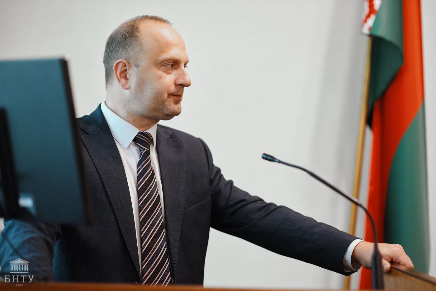 В БНТУ прошла встреча с первым заместителем министра экономики Республики Беларусь Юрием Адамовичем Чеботарем